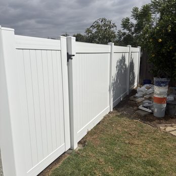 The Orange County Interlocking Paver Co - Replaced an old wood gate with this - General Contractors Near Me - Newport Beach, California The Orange County Interlocking Paver Co - Replaced an old wood gate with this - General Contractors Near Me - Newport Beach, California