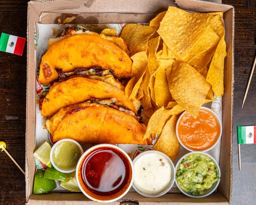 Quesa Loco by null