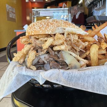 GoldBurgers - Mushroom Steakhouse - Burgers Near Me - Newington, Connecticut