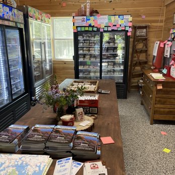 Momo's Cheesecakes - Shop - Desserts Near Me - Ellsworth, Maine Momo's Cheesecakes - Shop - Desserts Near Me - Ellsworth, Maine