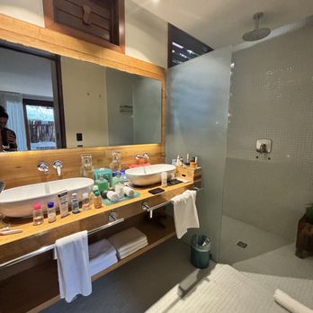 Hotel Mi Amor - Spacious bathroom - Hotels Near Me - Tulum, ROO Hotel Mi Amor - Spacious bathroom - Hotels Near Me - Tulum, ROO
