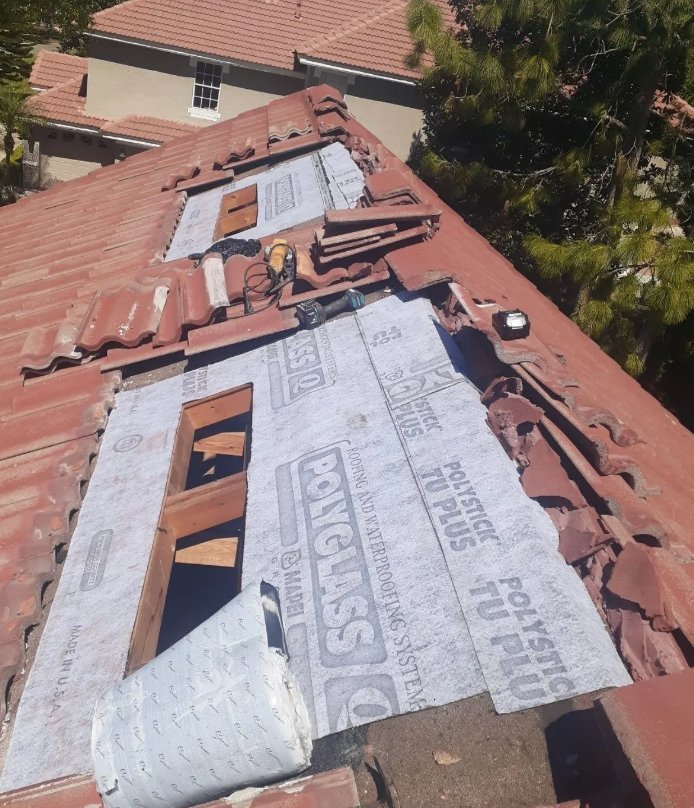 Slide of Thomas Roofing & Repair