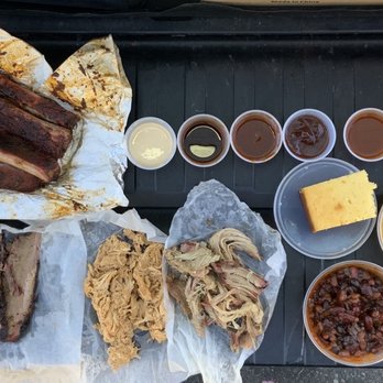 Boss Hog Barbecue - Boss Hogg BBQ Sampler - Barbeque Near Me - South Plainfield, New Jersey