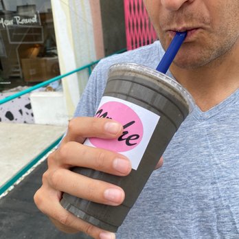 Niche Cafes - Green smoothie - Coffee & Tea Near Me - Los Angeles, California