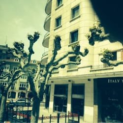 Hotel Silken Gran Teatro - Front entrance