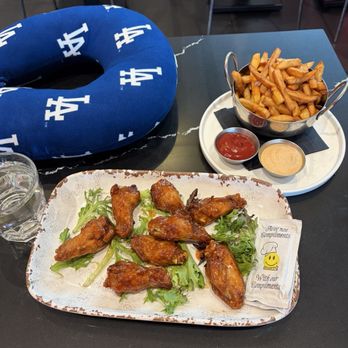 UBar Resto Bar - Bars Near Me - Dorval, Quebec UBar Resto Bar - Bars Near Me - Dorval, Quebec
