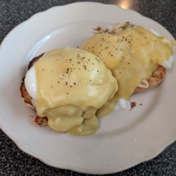 Kuppy's Diner - Crab Benedict - Diners Near Me - Middletown, Pennsylvania