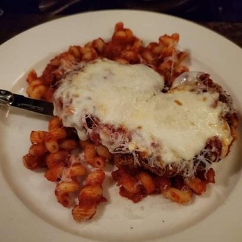 Berkeley’s - Chicken Parmesan - Bars Near Me - Charleston, South Carolina