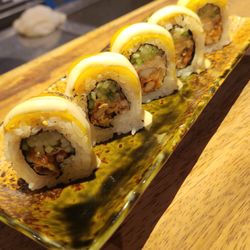 Nikkei - Soft crab shell roll