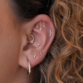 Iris Tattoo & Piercings Nashville - Styling by Em - Piercing Near Me - Nashville, Tennessee Iris Tattoo & Piercings Nashville - Styling by Em - Piercing Near Me - Nashville, Tennessee