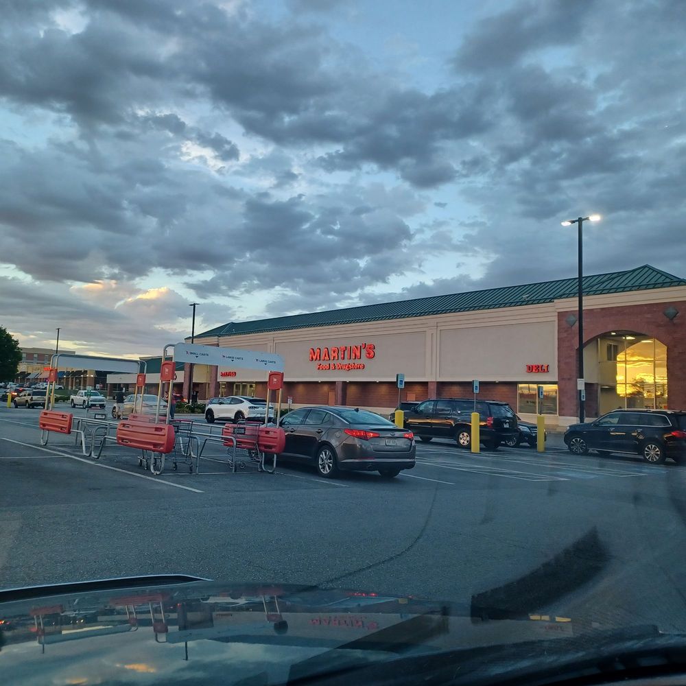 MARTIN’S FOOD STORE Updated October 2024 14 Reviews 190 Flowing