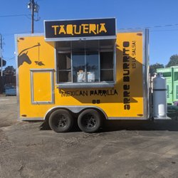 Arre Burrito - The food truck/trailer