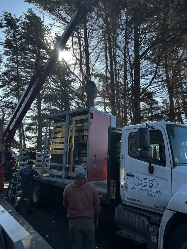 Slide of MD Electric & Solar