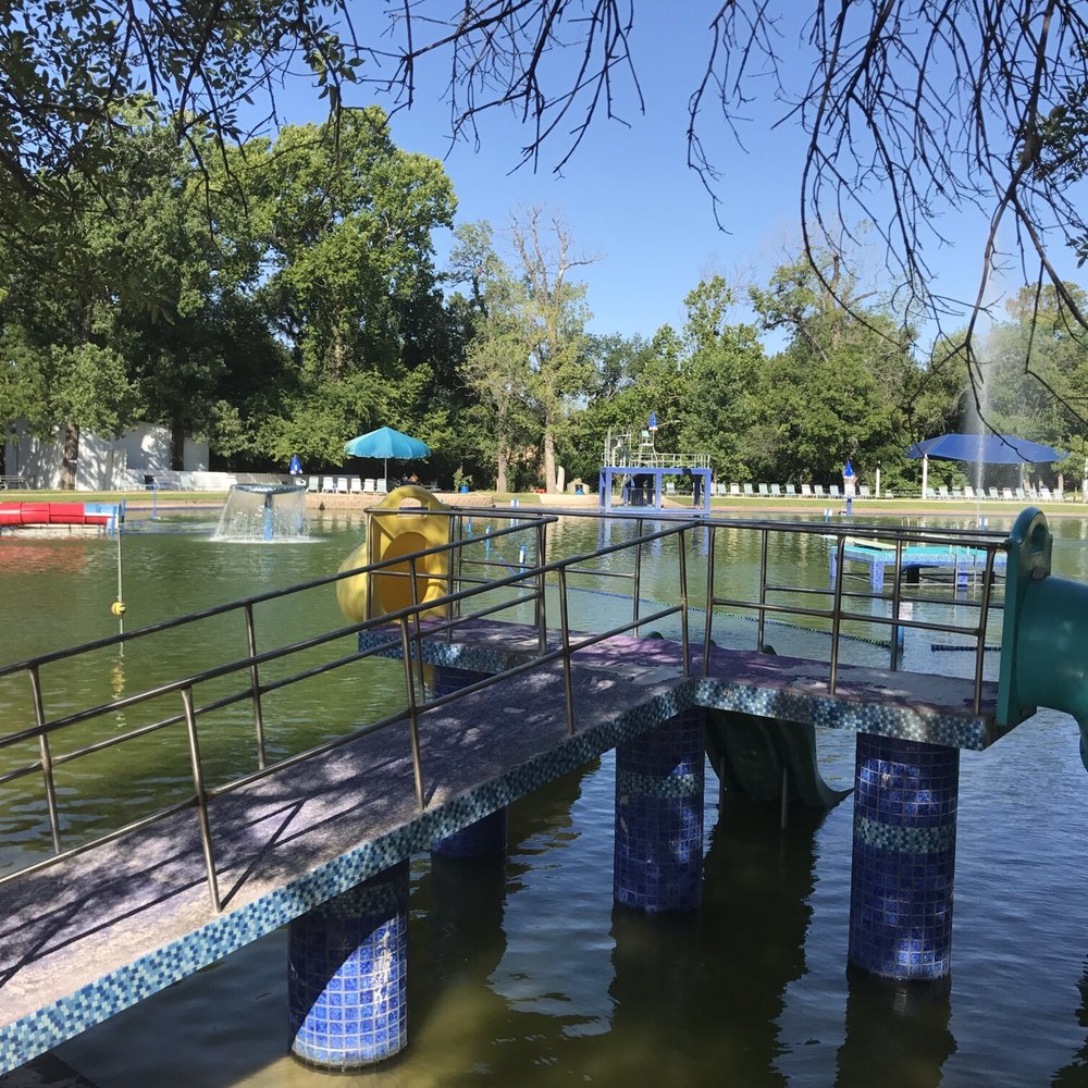 Burger's Lake - Water Parks Near Me - Fort Worth, Texas Burger's Lake - Water Parks Near Me - Fort Worth, Texas