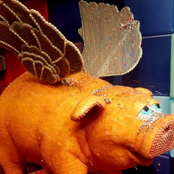 Candytopia - It's flying pigs and raining confetti - Candy Stores Near Me - Atlanta, Georgia