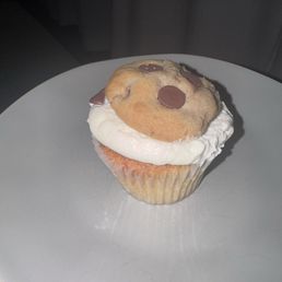 Chocolate Chip Cookie Cupcake