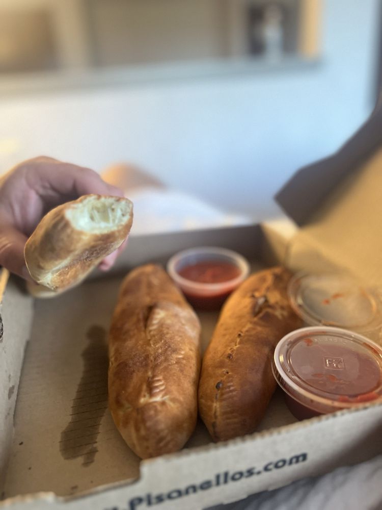 Food from Pisanello's Pizza