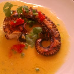 Hostería Espíritu Santo - The delicious octopus.