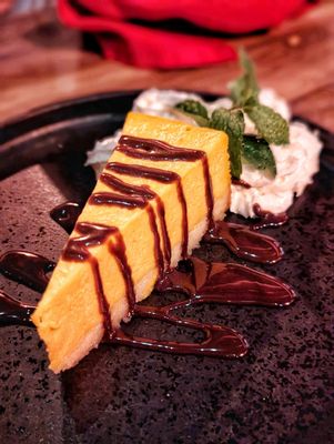 La Moon Atlanta by null