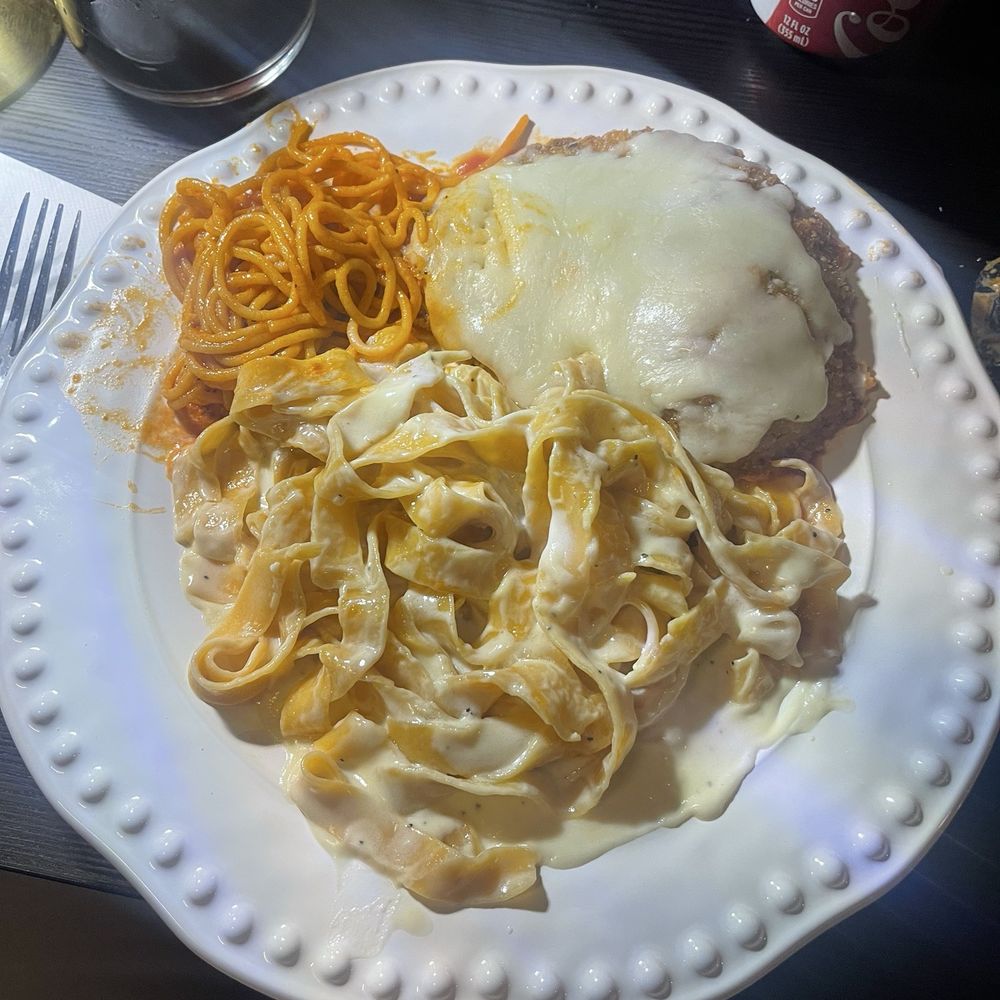 American Way Pasta - Chicken parm - Wine Bars Near Me - Phoenix, Arizona American Way Pasta - Chicken parm - Wine Bars Near Me - Phoenix, Arizona