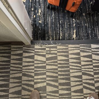 DoubleTree by Hilton Hotel Augusta - Ripped up carpet - Hotels Near Me - Augusta, Georgia