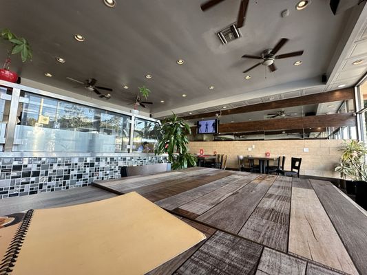 Tandoori Eats by null