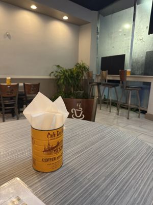 Hạ Long Café by null