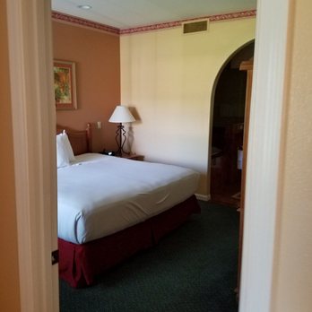 Legacy Golf Resort - Bedroom - Hotels Near Me - Phoenix, Arizona Legacy Golf Resort - Bedroom - Hotels Near Me - Phoenix, Arizona