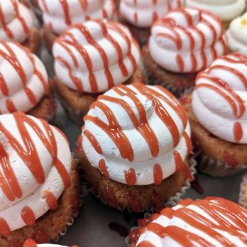 Frost Cupcake Factory - Guava Deelight - Bakeries Near Me - San Jose, California