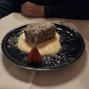 RED FOX PRIME STEAKHOUSE - 79 Photos & 27 Reviews - 39 New London