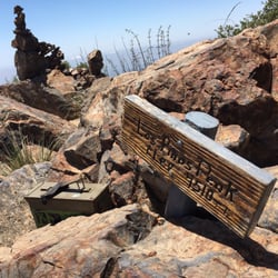 Main Divide Trail to Los Pinos Peak