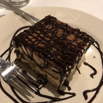 Ziano's Italian Eatery - Tiramisu - Italian Near Me - Fort Wayne, Indiana