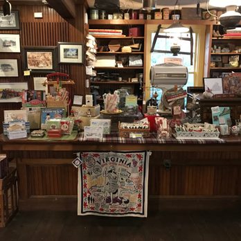 Freeman Store & Museum - A great scene inside the Freeman Store and Museum. - Museums Near Me - Vienna, Virginia