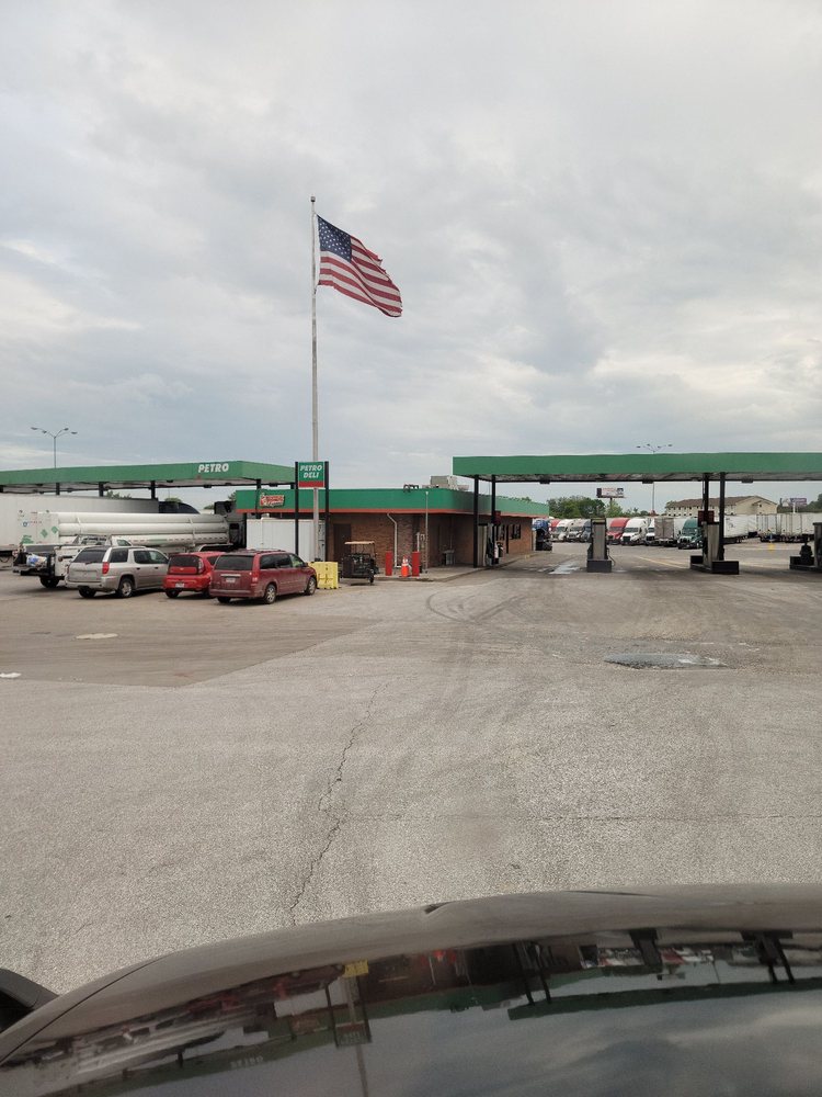 PETRO STOPPING CENTER Updated May 2024 3304 Gold Road, Kingdom City
