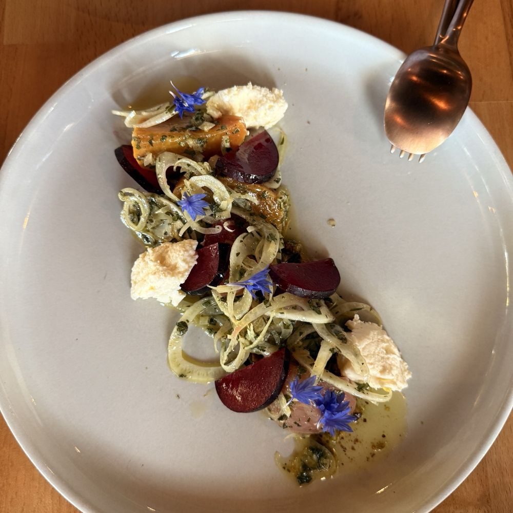 Lele Kitchen - Beat salad - Wine Bars Near Me - Los Gatos, California Lele Kitchen - Beat salad - Wine Bars Near Me - Los Gatos, California