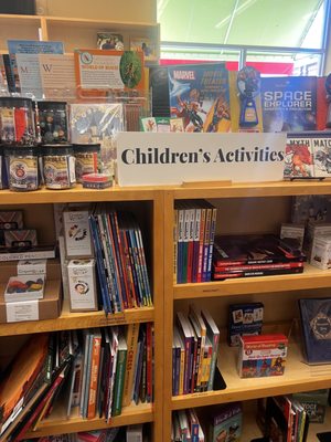 Valley Bookseller by null