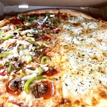 Stevie's New York Style Pizza - Large half white and supreme pizza! I love their dough! Would definitely order again! - Pizza Near Me - Glendale, Arizona Stevie's New York Style Pizza - Large half white and supreme pizza! I love their dough! Would definitely order again! - Pizza Near Me - Glendale, Arizona