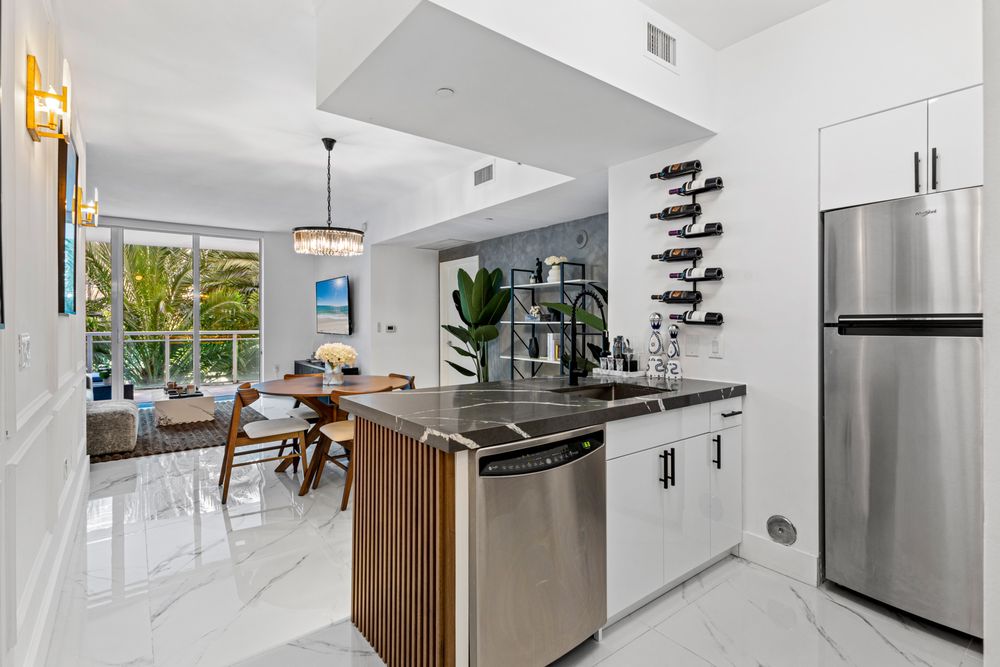 Slide of Sunray Contracting