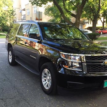 SUV Chicago Limo - Limos Near Me - Chicago, Illinois