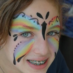Robbie's Pack family entertainment - Facefainting, Balloon Twisting, Temporary Tattoos, Clowning, Buffoonery, Silly Magic, for Professional, Dependable Family Entertainment.