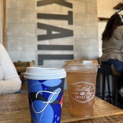 Foxtail Coffee - Creme Brulee Latte and Vanilla Spiced Chai Iced Tea Shaker
