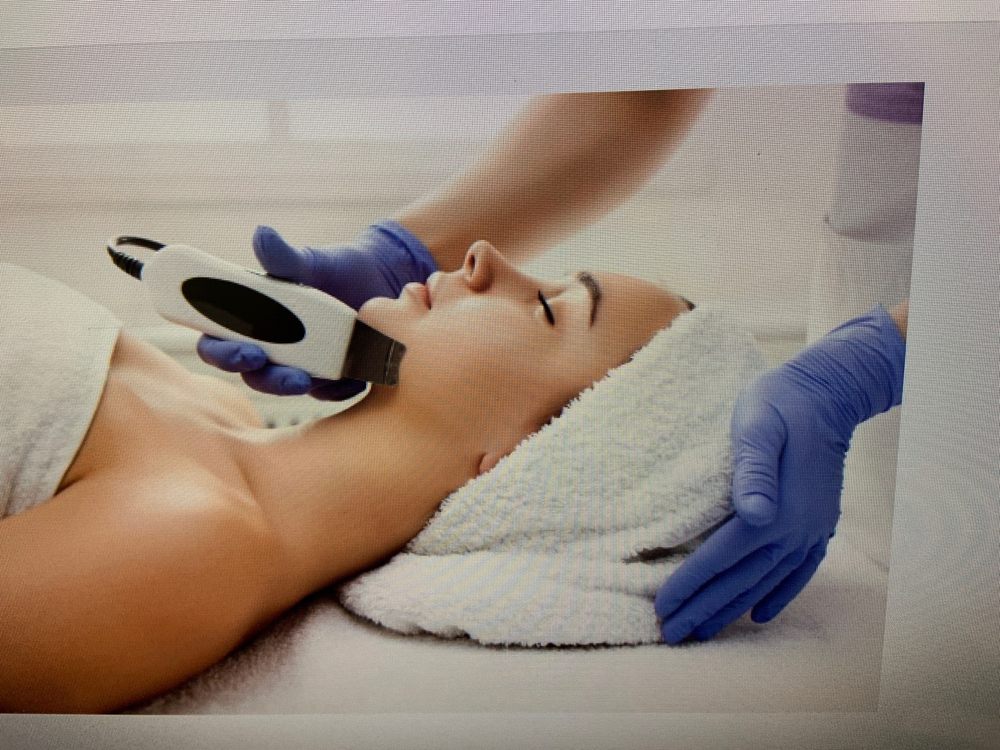 Luminous Skin Lab Logo