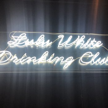 Lulu White - Cocktail Bars Near Me - Paris, 75
