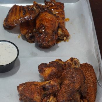 Bad Chicken - Texas dust and honey habanero sauce - Chicken Wings Near Me - Dallas, Texas