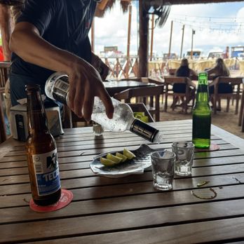 El Fish Fritanga - Great tequila selection. This was a buy one get two cristalino by Maestro. - Seafood Near Me - Cancún, ROO El Fish Fritanga - Great tequila selection. This was a buy one get two cristalino by Maestro. - Seafood Near Me - Cancún, ROO