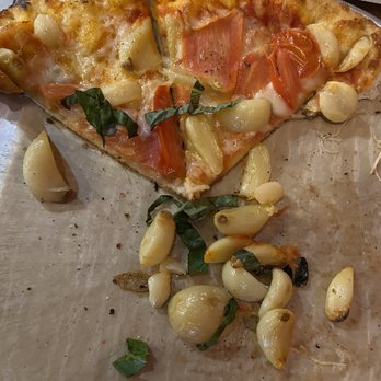 Pizza Artista - Margarita Pizza - Pizza Near Me - Lafayette, Louisiana Pizza Artista - Margarita Pizza - Pizza Near Me - Lafayette, Louisiana
