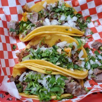 Mami Coco - Street Tacos Cabesa, Lengua, Bistec - Tacos Near Me - Dallas, Texas Mami Coco - Street Tacos Cabesa, Lengua, Bistec - Tacos Near Me - Dallas, Texas