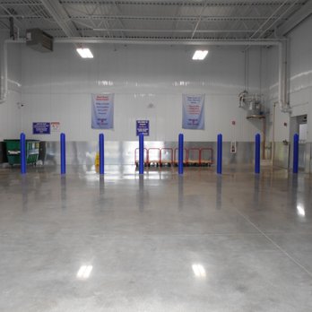 The Lock Up Self Storage - Interior Loading Bays - Self Storage Near Me - Bloomingdale, Illinois