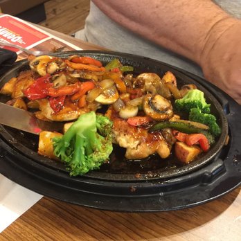 Denny's - BUrbon chicken skillet yum - American Near Me - Clear Brook, Virginia