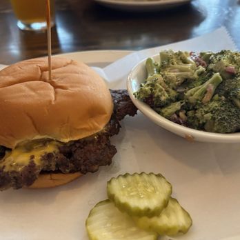 Tin Kitchen - Kids cheeseburger - Barbeque Near Me - Weston, Missouri